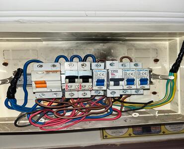 WhatsApp Image 2025-11-22 at 12. (1)